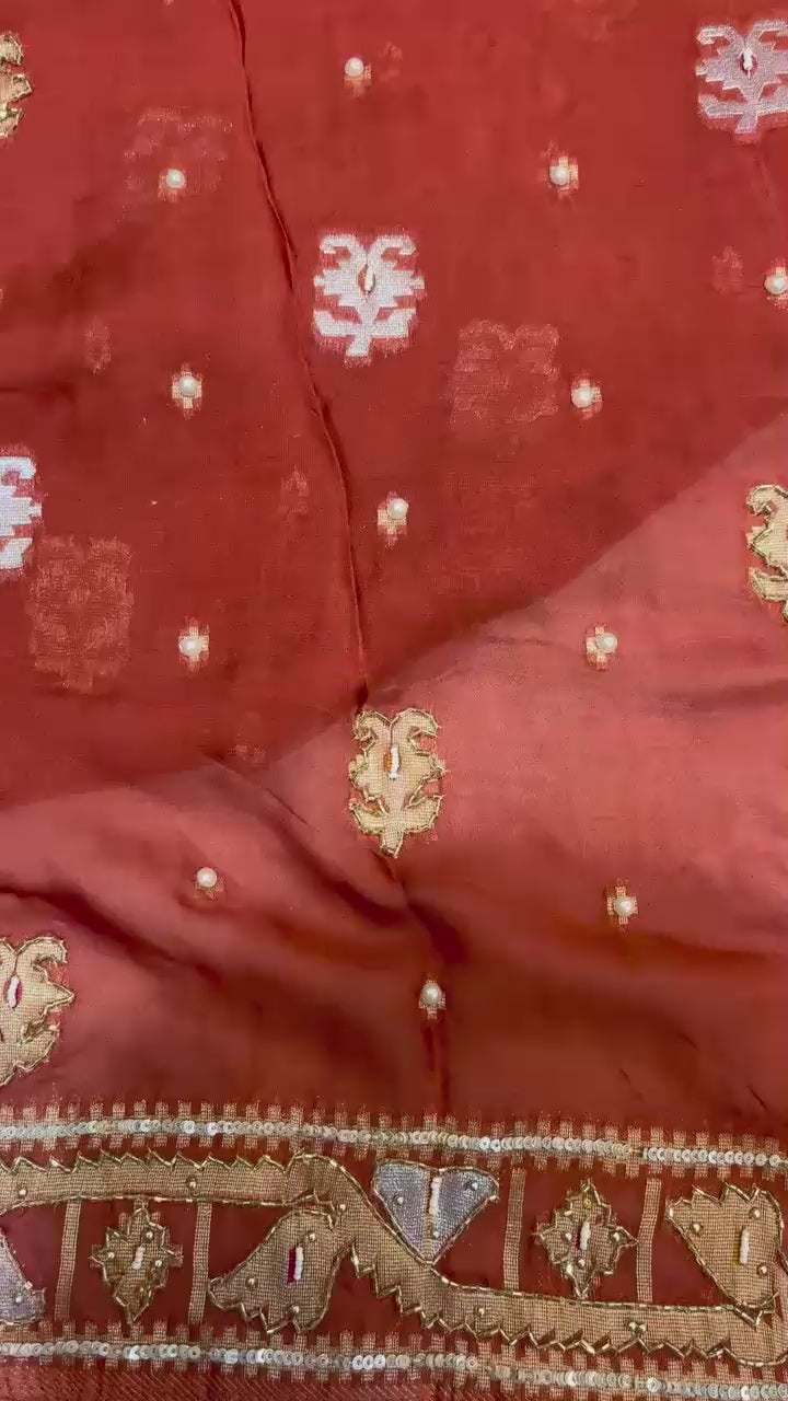 The Artisan's Masterpiece | Handcrafted HO Silk Jamdani