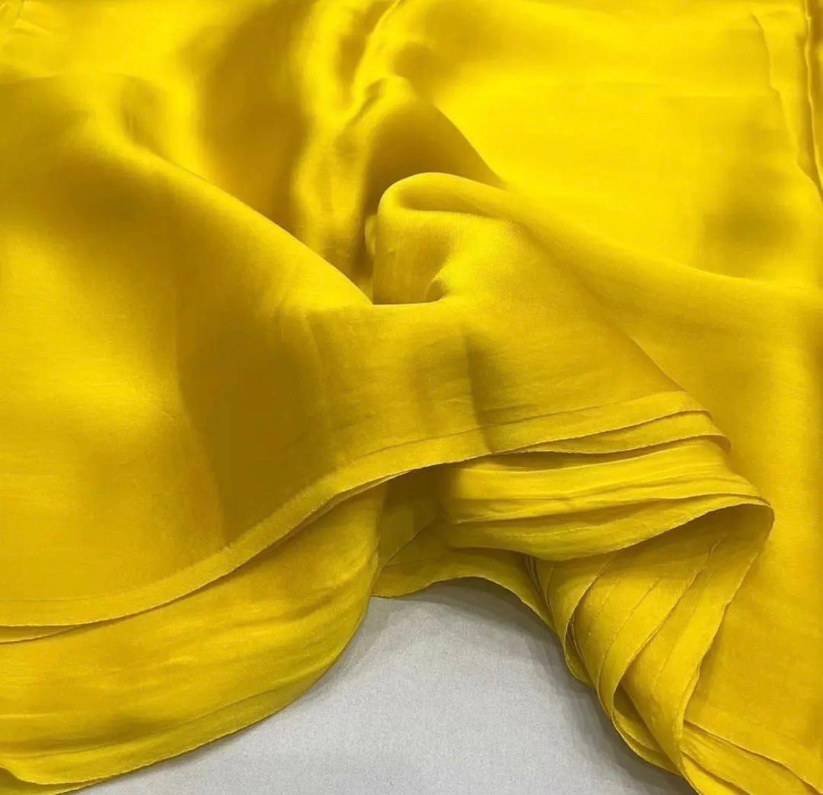 Moonlit Luxe – Premium Crepe Satin Saree